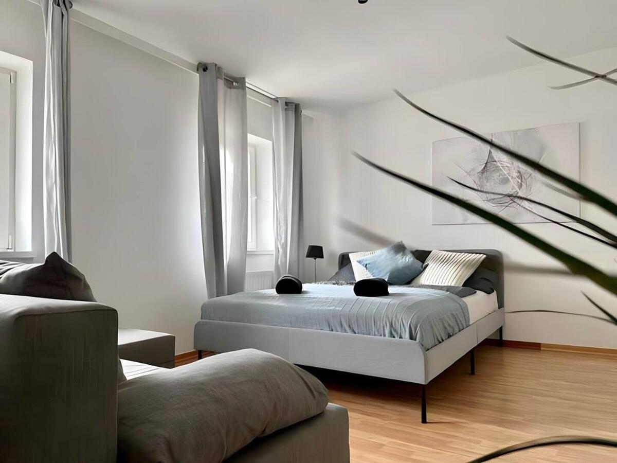Apartamento Perfect Location, 2 Min To Main Station Viena Exterior foto
